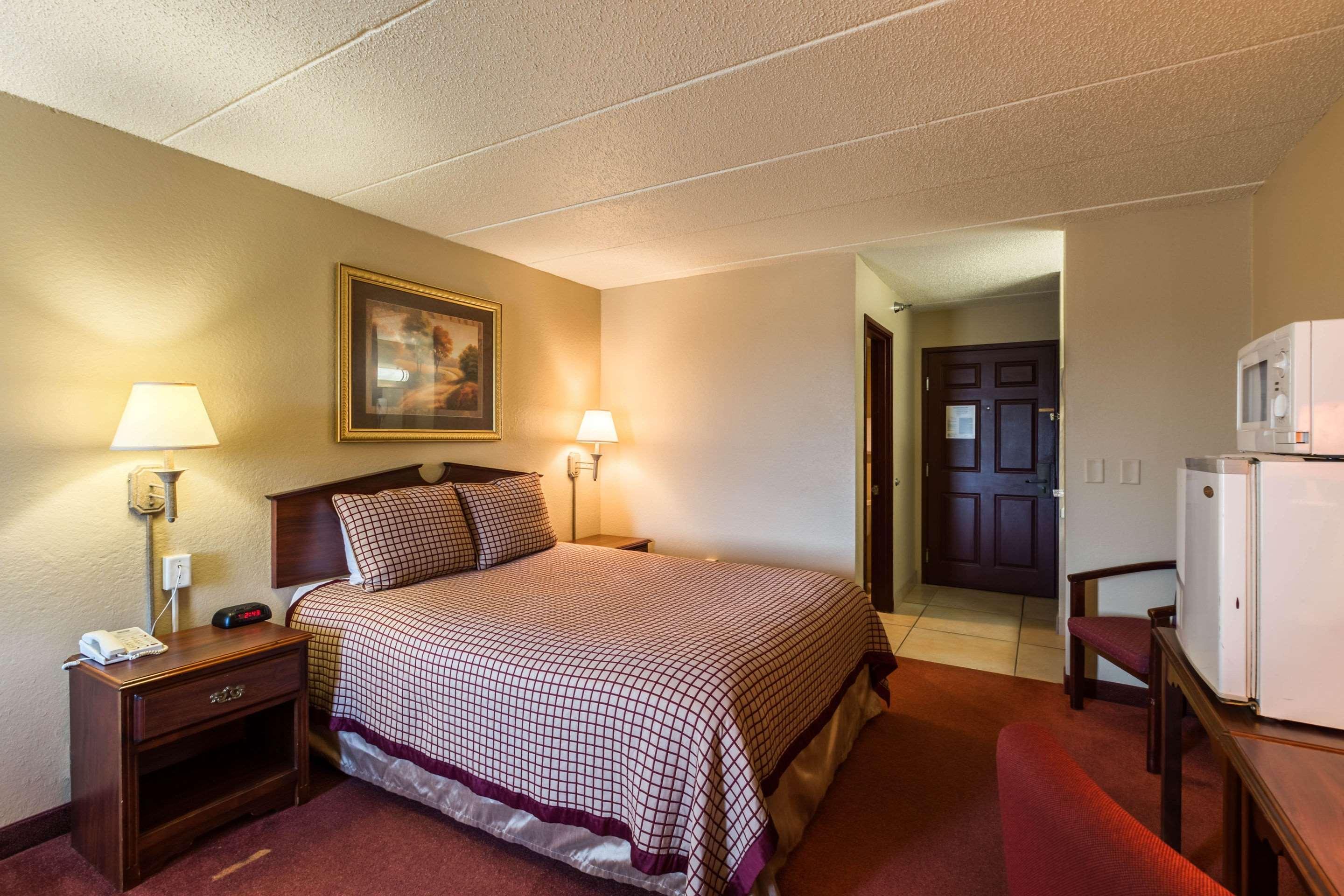 Rodeway Inn Norfolk Zewnętrze zdjęcie