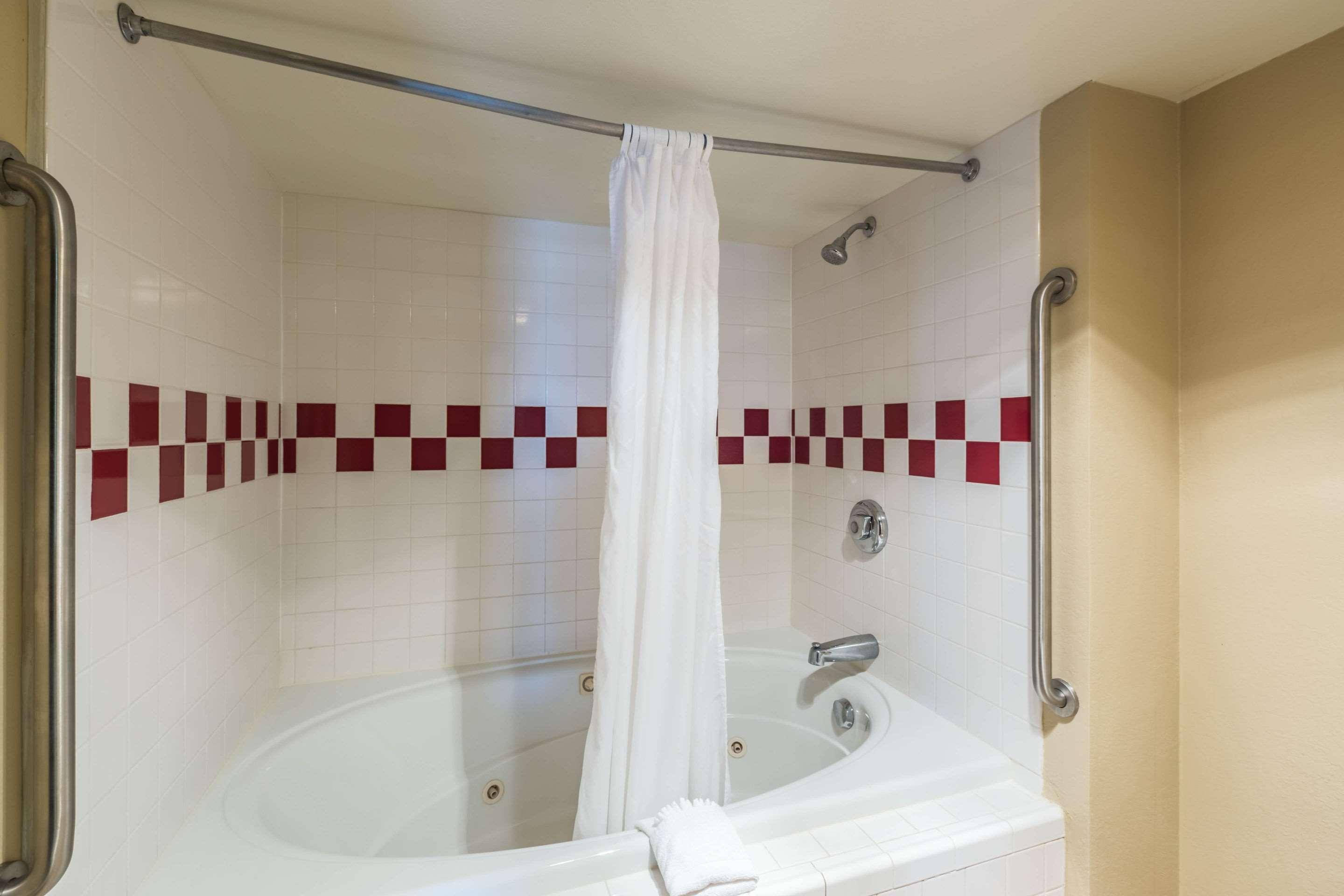 Rodeway Inn Norfolk Zewnętrze zdjęcie